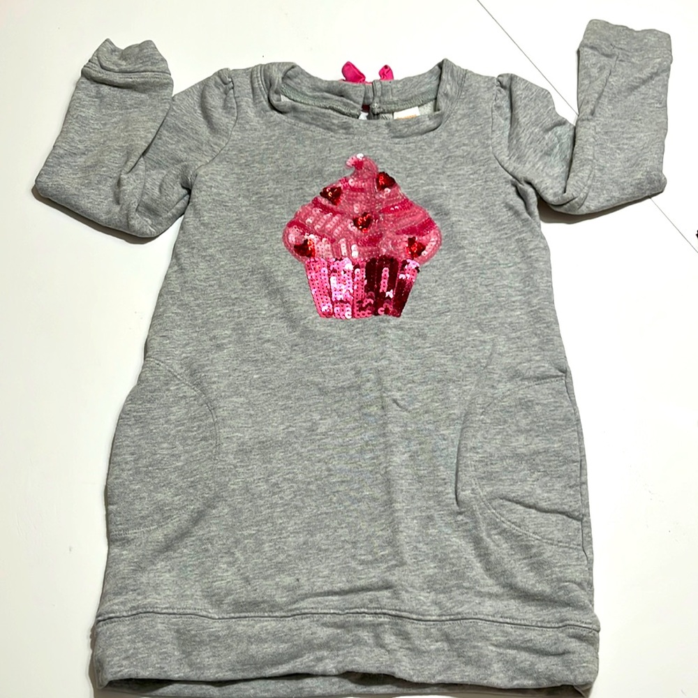 GYMBOREE | 7 | Sequin CUPCAKE & Hearts